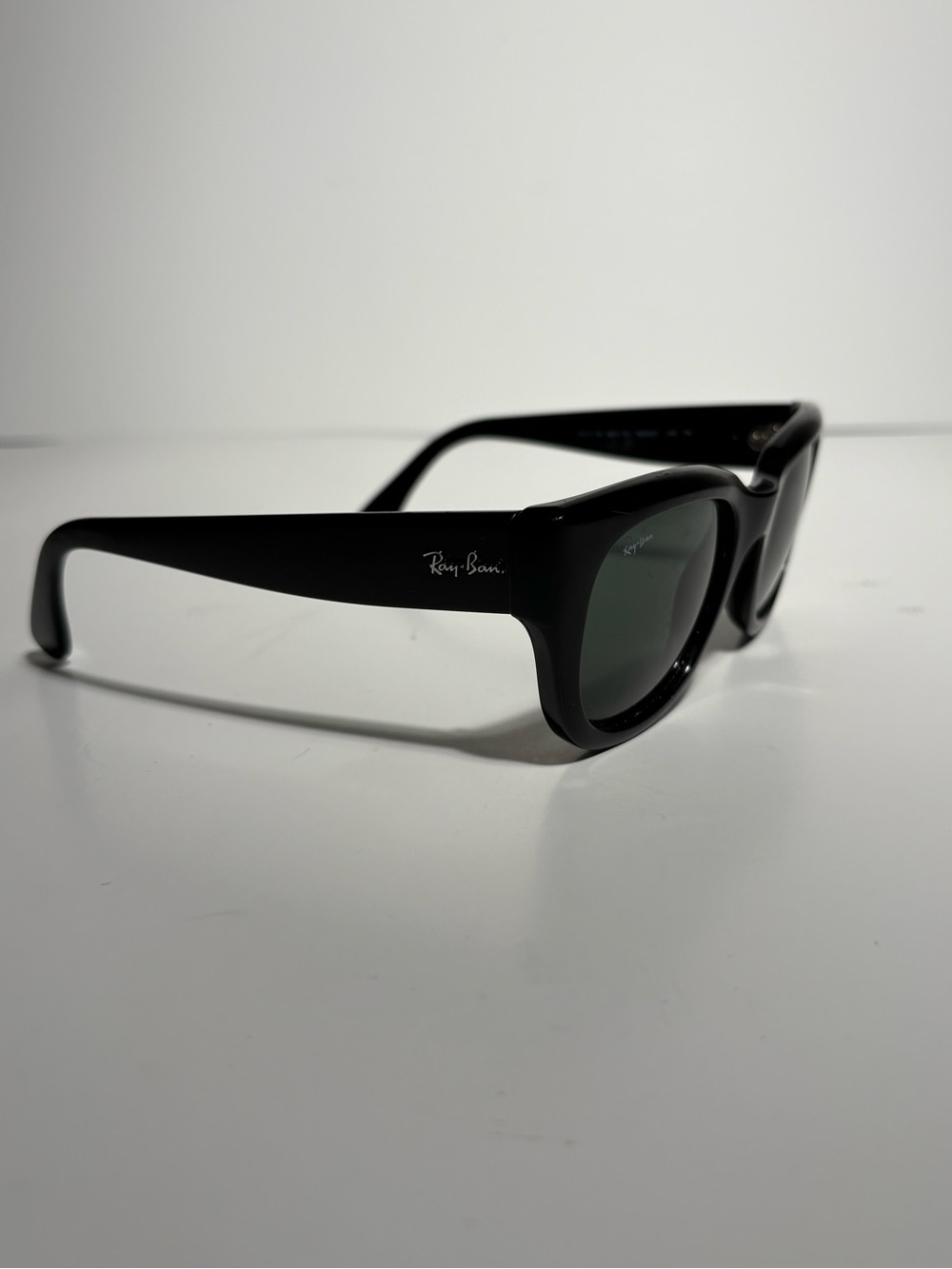 Ray Ban RB4178 - Picture 4 of 7